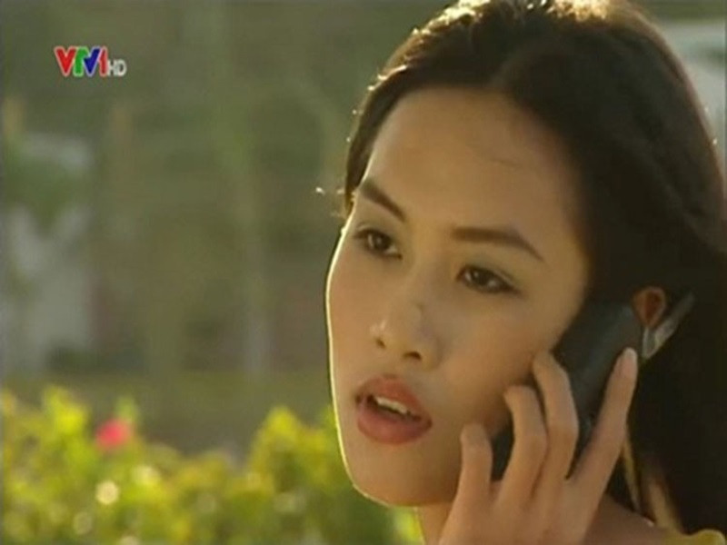 Không chỉ Thành Vinh, các diễn viên khác của phim “Phía trước là bầu trời” cũng có nhiều thay đổi trong cuộc sống và sự nghiệp. Đóng Nguyệt "thảo mai”, Hà Hương hiện tại không còn đóng phim. Nhiều năm nay, ngoài đi dạy múa, Hà Hương còn kinh doanh. Ảnh: VTV