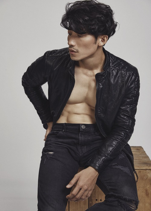 Liên Bỉnh Phát lọt top 100 Gương mặt tạp chí đẹp nhất châu Á năm 2021 cùng nhiều nghệ sĩ quốc tế như: Lưu Đức Hoa, Dương Dương, Lộc Hàm, Lưu Diệc Phi, Địch Lệ Nhiệt Ba, Trương Tử Di, Triệu Lộ Tư, G-Dragon(BigBang), Song Hye Kyo, Jennie (BlackPink), Hyun Bin, Ji Chang Wook, Kim Soo Hyun, Lee Jong Suk.