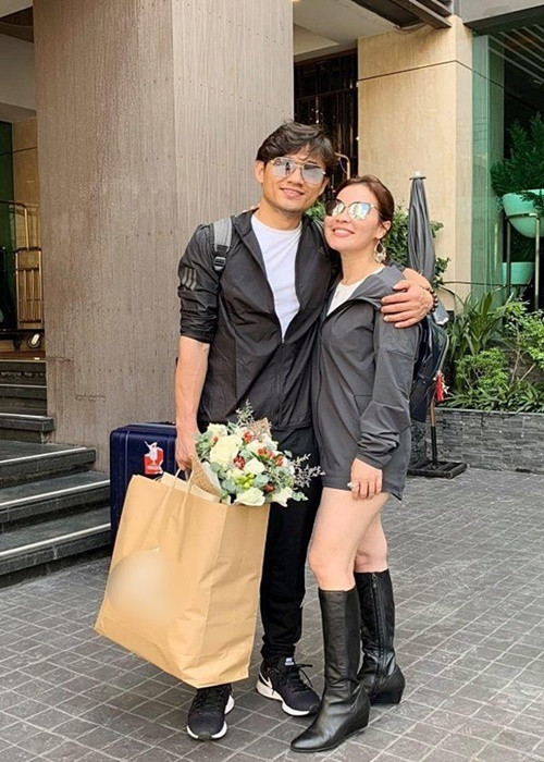 Do dịch COVID-19, bà xã của Quý Bình kẹt ở Phú Quốc suốt 3 tháng. Ảnh: Sức khỏe và đời sống