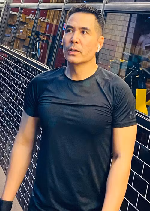 Năm 2016, Trung Dũng bất ngờ xác nhận, cuộc hôn nhân của anh tan vỡ được hơn 1 năm. Nam diễn viên nhận lỗi về mình. “Nguyên nhân chia tay là do tôi cả, vì tính cách mình cũng hay nổi loạn và sớm nắng chiều mưa. Hơn nữa, một điều vô cùng quan trọng là những người làm nghệ thuật hay vắng nhà, họ cũng có nhiều mối quan hệ bên ngoài nên người bạn đời có thể sẽ khó chấp nhận những điều đó hơn”, anh nói.