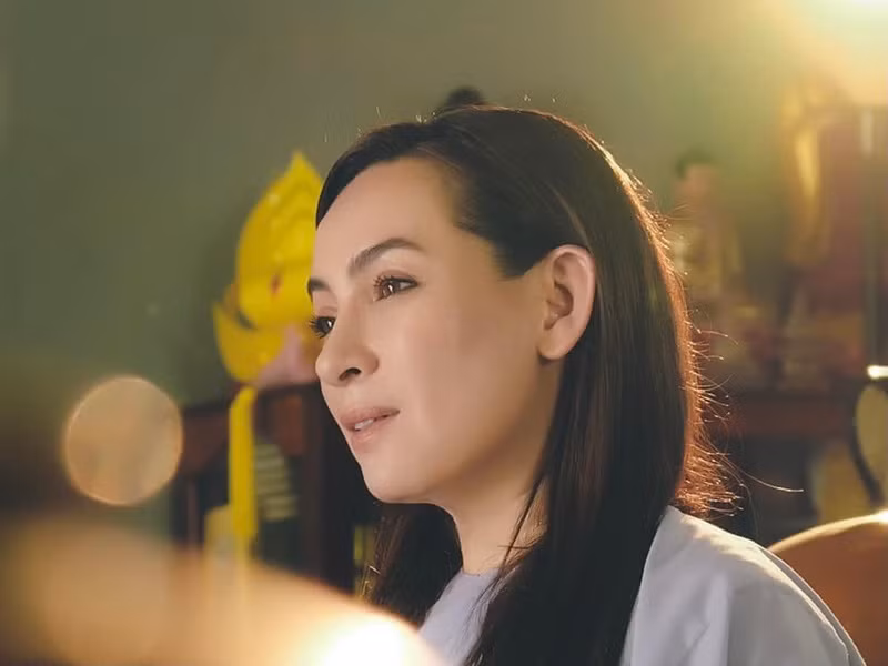 Phi Nhung qua đời vào ngày 28/9. Cô chưa kịp trở về thăm con gái ruột Wendy Phạm ở Mỹ. Hai mẹ con xa cách từ tháng 12/2019. Mới đây, bà Marie To - CEO trung tâm Thúy Nga cho biết, Phi Nhung từng muốn về Mỹ để thăm con gái lẫn cháu ngoại. Ảnh: Dân Việt