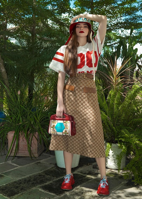 Ở tuổi 37, Hà Hồ có trong tay mọi thứ từ chồng điển trai, tâm lý, các con kháu khỉnh, ngoan ngoãn, sự nghiệp thành công đến nhan sắc mặn mà. Ảnh: FB Hồ Ngọc Hà