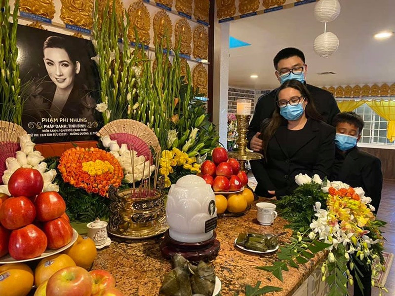 Theo cáo phó, chương trình lễ tang của Phi Nhung tại Mỹ sẽ bắt đầu từ 11h sáng đến 8h tối ngày 12/10/2021 (theo giờ Mỹ) tại chùa Huệ Quang. Ảnh: chụp màn hình