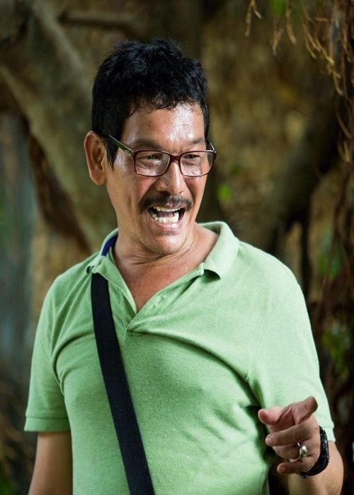  Đạo diễn Trần Cảnh Đôn qua đời ở tuổi 62, vào tối ngày 21/10 sau cơn nhồi máu cơ tim. Nhiều năm nay, nam đạo diễn bị bệnh tim và tiểu đường.