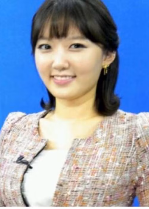 Trên mạng xã hội Hàn Quốc, cư dân mạng liên tục truyền tay nhau hình ảnh cũ của Choi Young Ah. Ảnh: Tistory