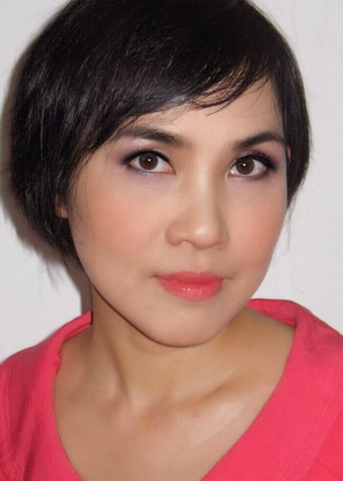 Năm 1990, Anh Thơ trúng tuyển về Nhà hát Tuổi trẻ. Trên sân khấu, cô có những vai diễn cá tính, hài hước. Ảnh: FBNV