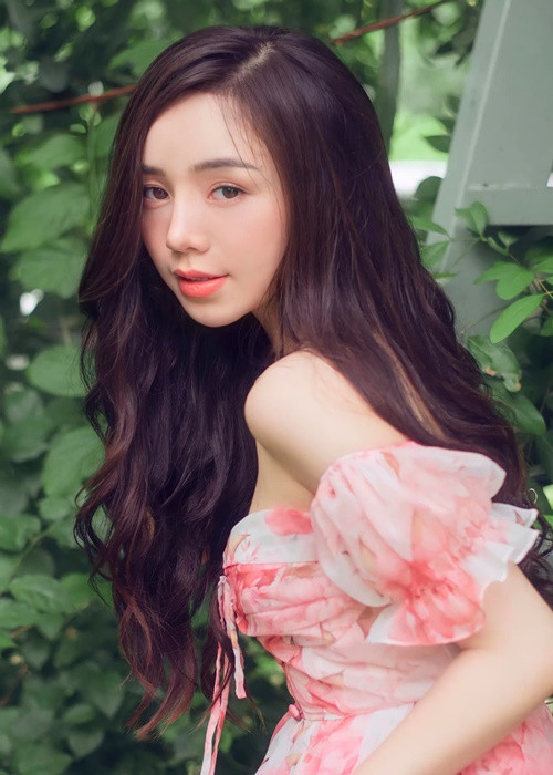 Khi biết được danh tính fan cuồng, Quỳnh Kool mong người này chấm dứt việc quấy rối nếu không sẽ nhờ đến pháp luật can thiệp. Trước sự phản ứng mạnh mẽ từ Quỳnh Kool, gia đình fan nữ gọi điện xin lỗi. Vì vậy, nữ diễn viên bỏ qua sự việc. Ảnh: FB Quỳnh Kool