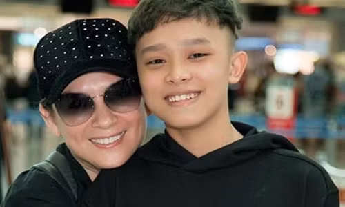 Em ruot Phi Nhung len tieng ve vu cat-se cua Ho Van Cuong