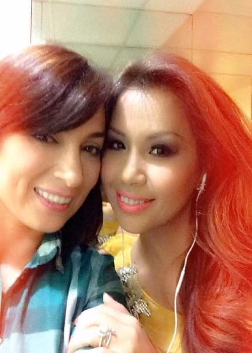 Khi Phi Nhung ra đi, Minh Tuyết bày tỏ sự tiếc thương và kể lại kỷ niệm với cố ca sĩ. Dưới bài đăng của Minh Tuyết, một cư dân mạng công kích, cho rằng Minh Tuyết giả tạo. "Lúc chị Phi Nhung còn sống sao chị Minh Tuyết không nhắc tới chuyện này. Giờ chị Phi Nhung qua đời rồi lại nói ra chị Phi Nhung có nghe thấy đâu. Đây là đạo đức gì vậy?", antifan viết. Ảnh: FB Minh Tuyết