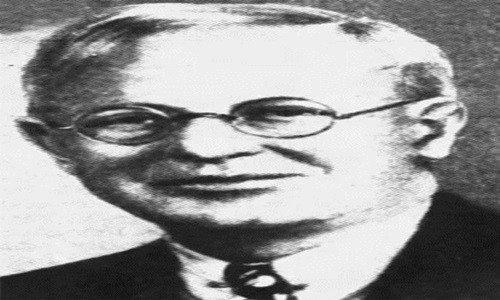 Cu ong ve huu voi nu cuoi hien hau va bi mat ai tinh khung khiep