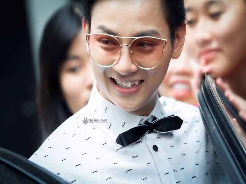 Con nuôi Hoài Linh từng bảnh bao như hot boy. Ảnh: FB Hoài Lâm