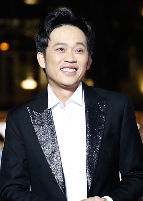 Ngoài nghệ sĩ Đức Hải, Nhâm Hoàng Khang còn “gây thù” với Hoài Linh. Nam hacker này được cho là người đứng sau hỗ trợ bà Phương Hằng khơi ồn ào Hoài Linh “ngâm” tiền từ thiện miền Trung. Ảnh: Người lao động