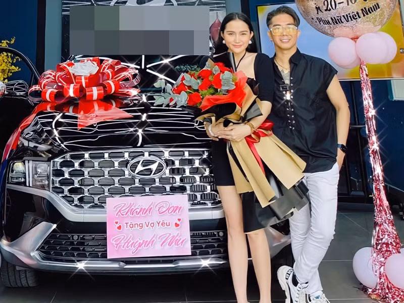 Phat ghen Huynh Nhu duoc Khanh Don chieu chuong het muc