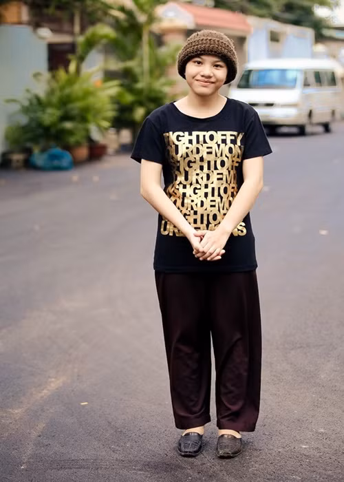 Huyền Trân không có hoạt động nghệ thuật nổi bật kể từ khi rời Giọng hát Việt nhí 2014. Sau khi dừng hợp tác với Quang Lê, cô càng ít được chú ý hơn. Năm 2018, Huyền Trân thi Giọng hát Việt nhưng bị rớt ngay từ đầu cuộc thi. Ảnh: Zing