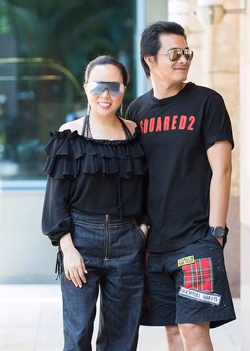 Tuy nhiên, cuộc tình chị em giữa Quách Ngọc Ngoan và Phượng Chanel tan vỡ sau 6 năm. Phía nữ đại gia là người công khai thông tin chia tay. Còn Quách Ngọc Ngoan không phản hồi về chuyện tình tan vỡ. Ảnh: FB Quách Ngọc Ngoan