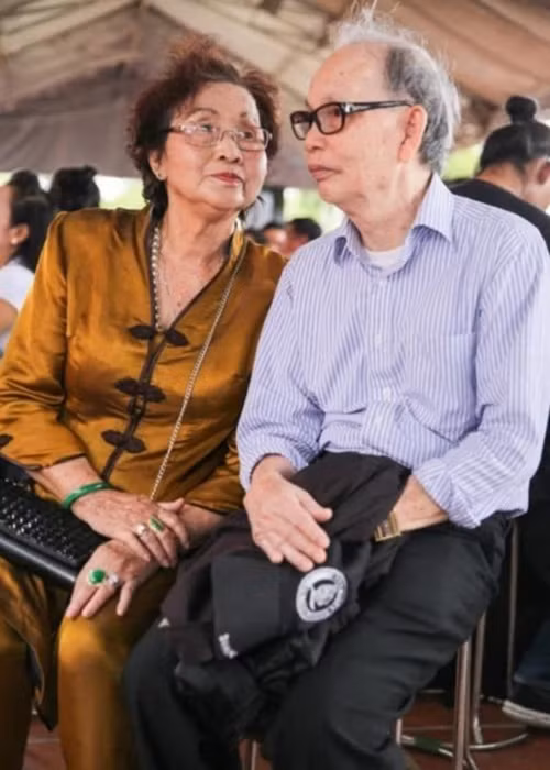 Sinh thời, bố của Dương Triệu Vũ luôn hết lòng lo cho vợ con. Ảnh: Công lý và xã hội