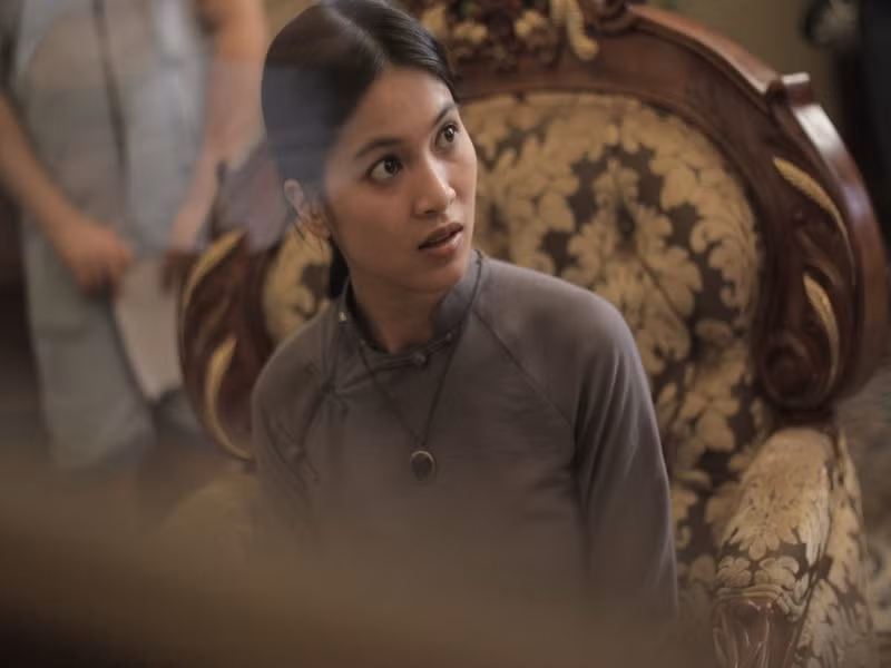 Với vai Linh trong “Cô hầu gái”, Nhung Kate giành giải thưởng Special Mention for Acting (giải thưởng đặc biệt về diễn xuất) tại Liên hoan phim Los Angeles 2017 và được đề cử ở hạng mục Nữ diễn viên chính xuất sắc phim truyện tại Liên hoan phim Việt Nam lần thứ 20. Ảnh: Elle