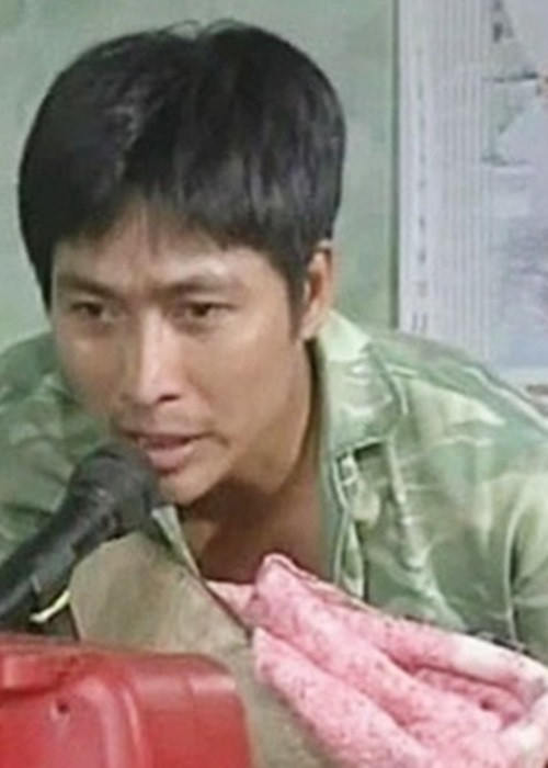 Quốc Tuấn tâm sự, nhiều năm, khán giả gặp anh ở đâu cũng chúc bia Thi và ông trưởng thôn. Ảnh: Phụ nữ Việt Nam