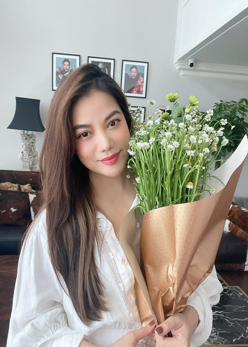 Sau 7 năm ly hôn, Trương Ngọc Ánh hẹn hò Anh Dũng. Nam diễn viên là người công khai chuyện tình cảm vào cuối tháng 4/2021. Ảnh: FB Trương Ngọc Ánh