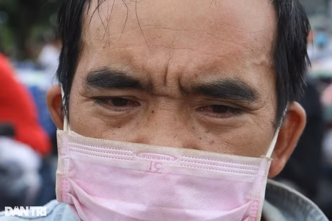 Vo chong thai phu cuoc bo 2.000 km ve que voi chi 200.000 dong-Hinh-2