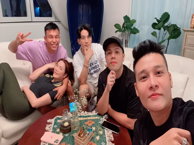 Không ít lần, Lý Nhã Kỳ đáp trả antifan công kích trên mạng xã hội.