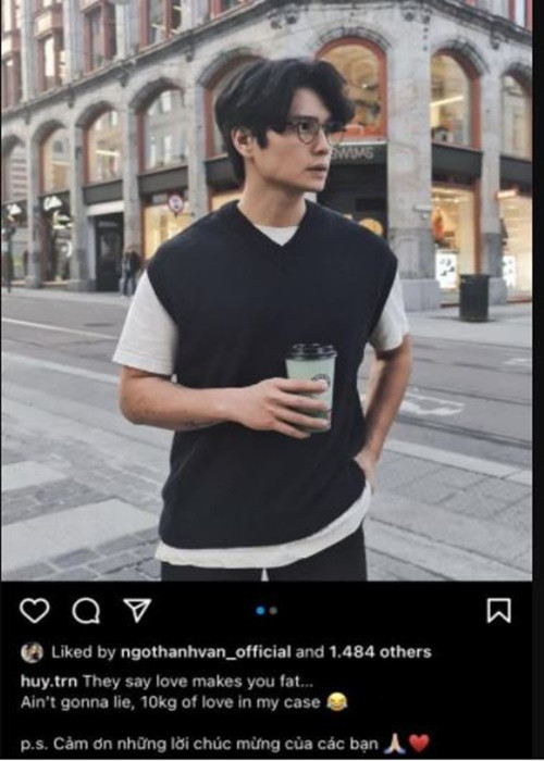 Bạn trai kém 11 tuổi của Ngô Thanh Vân tỏ ra đắm chìm trong tình yêu khi khoe tăng 10 kg vì yêu.