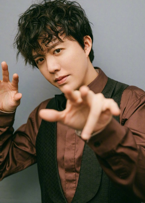 Lý Vân Địch đang tham gia show truyền hình "Các anh trai vượt mọi chông gai" của đài Hồ Nam. Ảnh: Zing