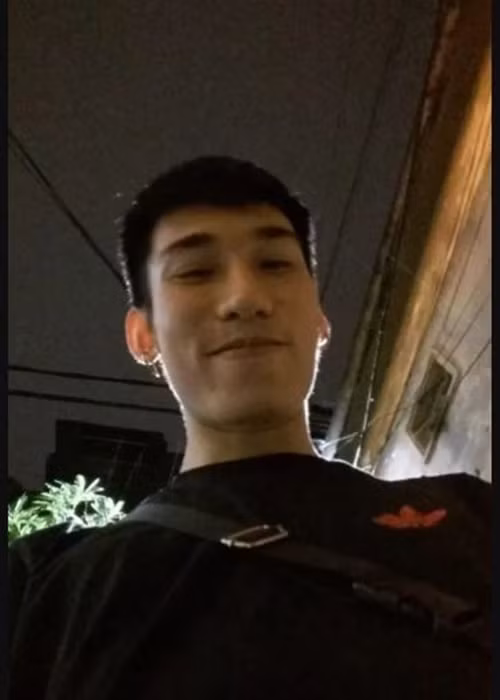 Trong quá khứ, rapper sinh năm 1994 khá điển trai, bảnh bao khác hẳn phong cách hiện tại. Ảnh: Saostar