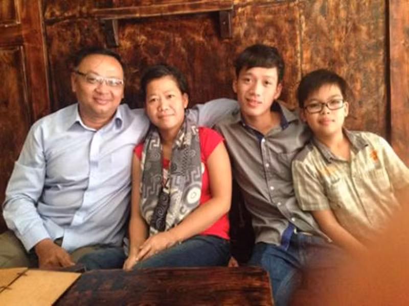 Nữ ca sĩ chia sẻ, ngoài căn bệnh suy thận, cô cảm thấy hài lòng với những gì mình được ban tặng. Ảnh: Khám phá