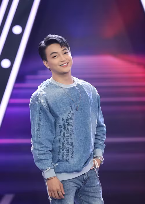 TiTi điển trai hơn, sở hữu thân hình vạm vỡ. Ảnh: FB TiTi