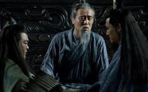 Tam co tham hiem cua Luu Bi khi dem Gia Cat Luong so sanh voi Tao Phi-Hinh-2