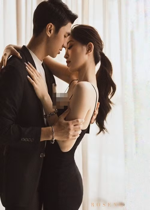 Khi bị hỏi về đám cưới, Phương Nga và Bình An trả lời khá úp mở, chưa xác định rõ ràng về thời gian về chung một nhà.