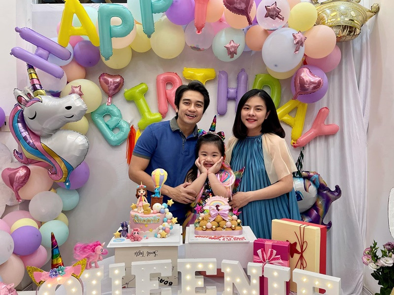  Vân Trang và doanh nhân Việt kiều Australia Lê Quân vừa tổ chức tiệc sinh nhật lần thứ 5 cho cô con gái đầu lòng Queenie. Ảnh: FB Vân Trang