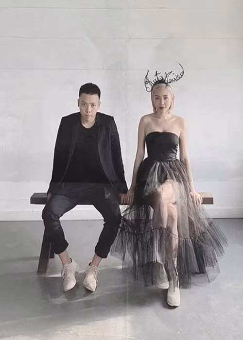 Hoàng Touliver chia sẻ, anh thích "chuyển khoản" thay vì "mua quà" cho Tóc Tiên trong dịp sinh nhật. Ảnh: FB Kelbin Lei