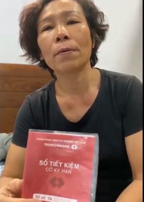 Ê-kíp cho hay: “200 triệu tiền thưởng từ giải quán quân do mẹ Hồ Văn Cường quản lý ngay từ ngày nhận giải nên không tính vào đây. Sau khi trừ thuế còn 180 triệu mẹ Hồ Văn Cường đã mở sổ tiết kiệm tại ngân hàng, đến nay số tiền kèm lãi chỉ có bà giữ”.