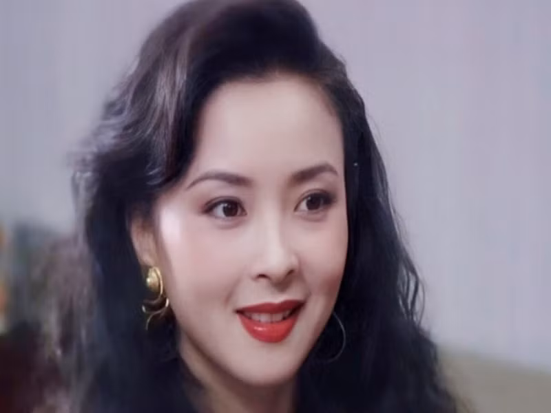 Chu Khiết sang Mỹ định cư từ năm 1990. Năm 1997, cô thành lập học viện vũ đạo tại Mỹ. Năm 2002, Chu Khiết mở một cơ sở tại Thượng Hải. Thi thoảng, cô trở về Trung Quốc hoạt động nghệ thuật. Ảnh: Zing