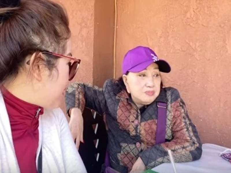 Đại diện Trạm Y tế phường Phạm Ngũ Lão chia sẻ, họ chưa nhận được thông tin về việc tiêm 4 mũi vắc xin của nghệ sĩ Hồng Nga. “Việc lên danh sách người tiêm vắc xin do bên ủy ban làm. Sau đó, trạm y tế phường và đơn vị tiêm sẽ chủng ngừa cho người dân theo danh sách đã lập”, đại diện Trạm Y tế cho hay. Ảnh: Zing