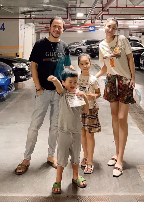 Hai nhóc tì nhà nữ diễn viên đều lớn phổng phao. Ảnh: FB Trang Nhung