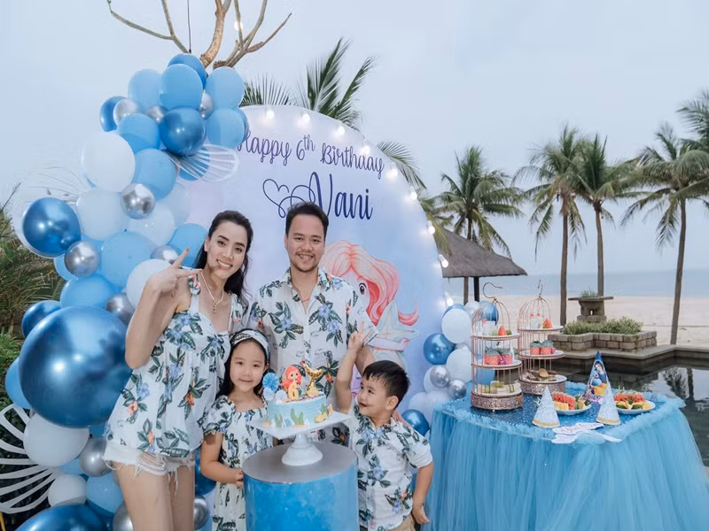 Bé Gấu - con trai của Trang Nhung kháu khỉnh và khá hiếu động. Ảnh: FB Trang Nhung