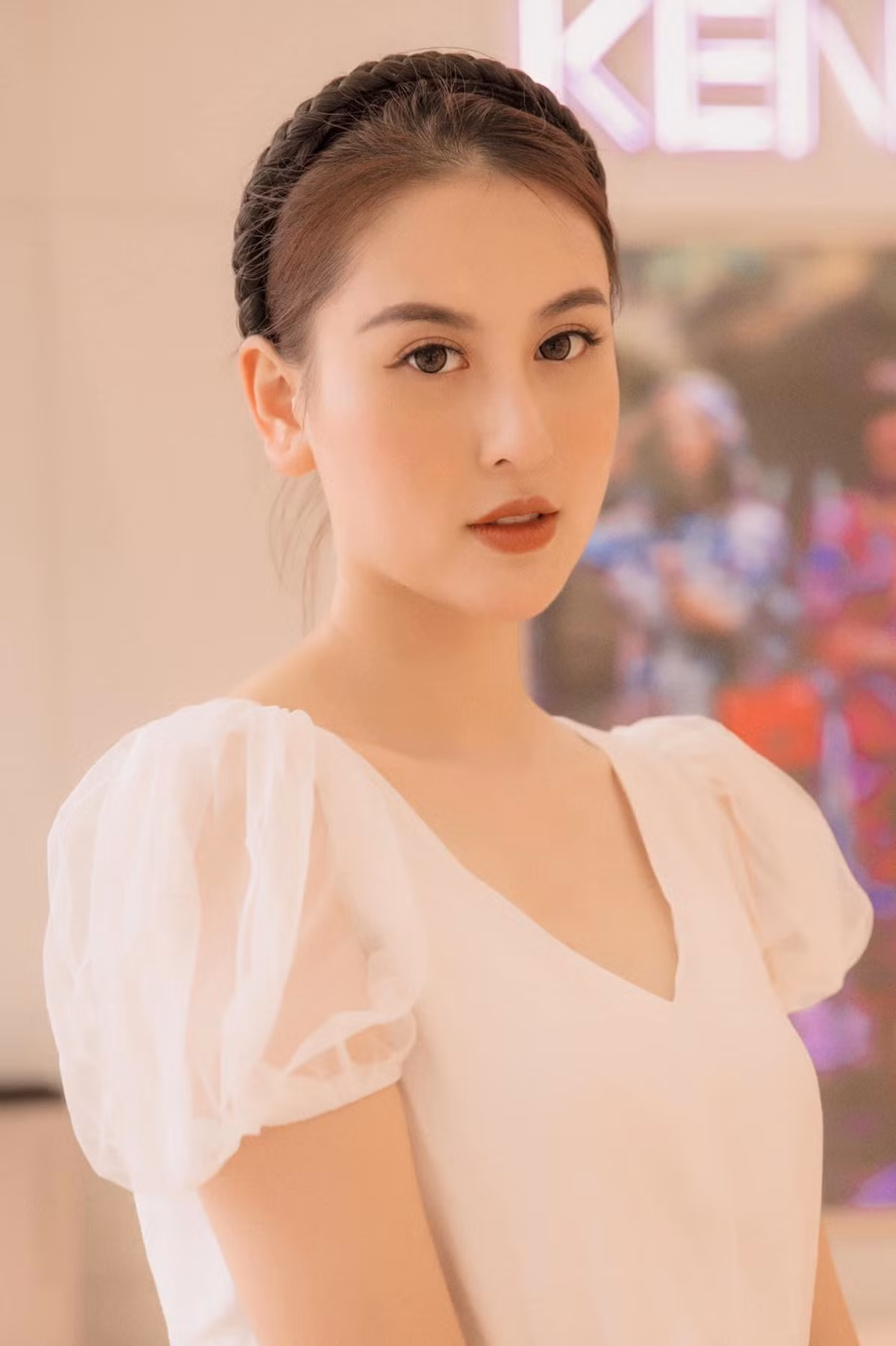 Hiện tại Hà Lade vẫn đang tập trung kinh doanh. Ảnh: Tổng hợp