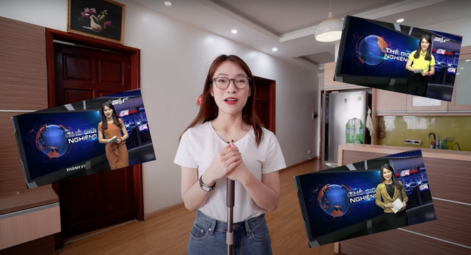 Trong clip 50 điều đã làm được ở tuổi 20, hot girl sinh năm 1998 cho biết năm 17 tuổi, cô được tuyển thẳng 4 trường đại học, thi đại học đạt 28.13, được học bổng toàn phần FPT nhưng đã chọn Học viện Ngoại giao.