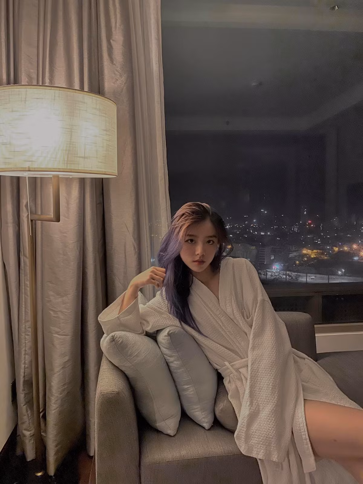 Phan Hằng hiện tại là một KOLs và là người mẫu thời trang khá nổi.