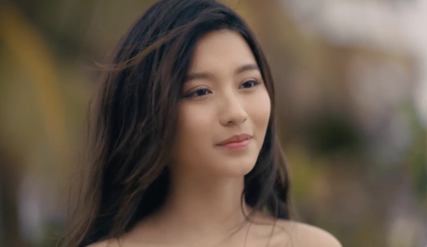 Danh tính của nữ chính này sau đó cũng được cư dân mạng tìm ra, đó là nhân vật quen thuộc trên MXH Instagram - Bâu.