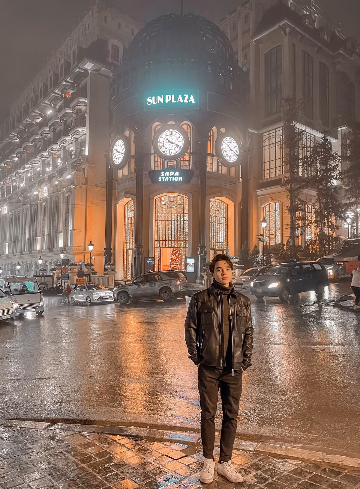 Tun Phạm tên thật là Phạm Đức Huy, anh chàng này từng là sinh viên của trường Học viện Báo chí và Tuyên truyền.