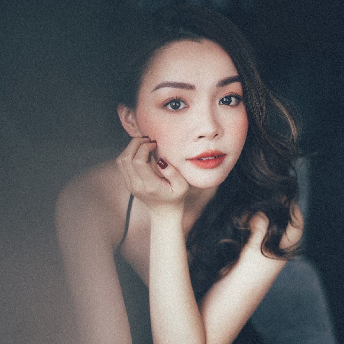 Hiện nay, kênh Youtube của cô không còn là kênh về beauty đơn thuần mà chứa đựng nhiều điều thú vị về cuộc sống.