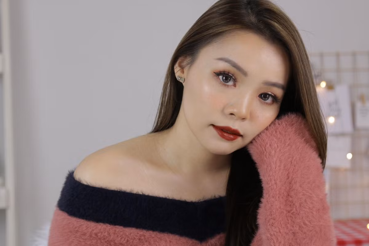 Trinh Phạm hiện tại là nữ beauty blogger có lượt subscriber lớn nhất nhì Việt Nam. Mới đây cô đã có màn đáp trả antifan cực khéo léo khiến ai đọc cũng phải gật gù.