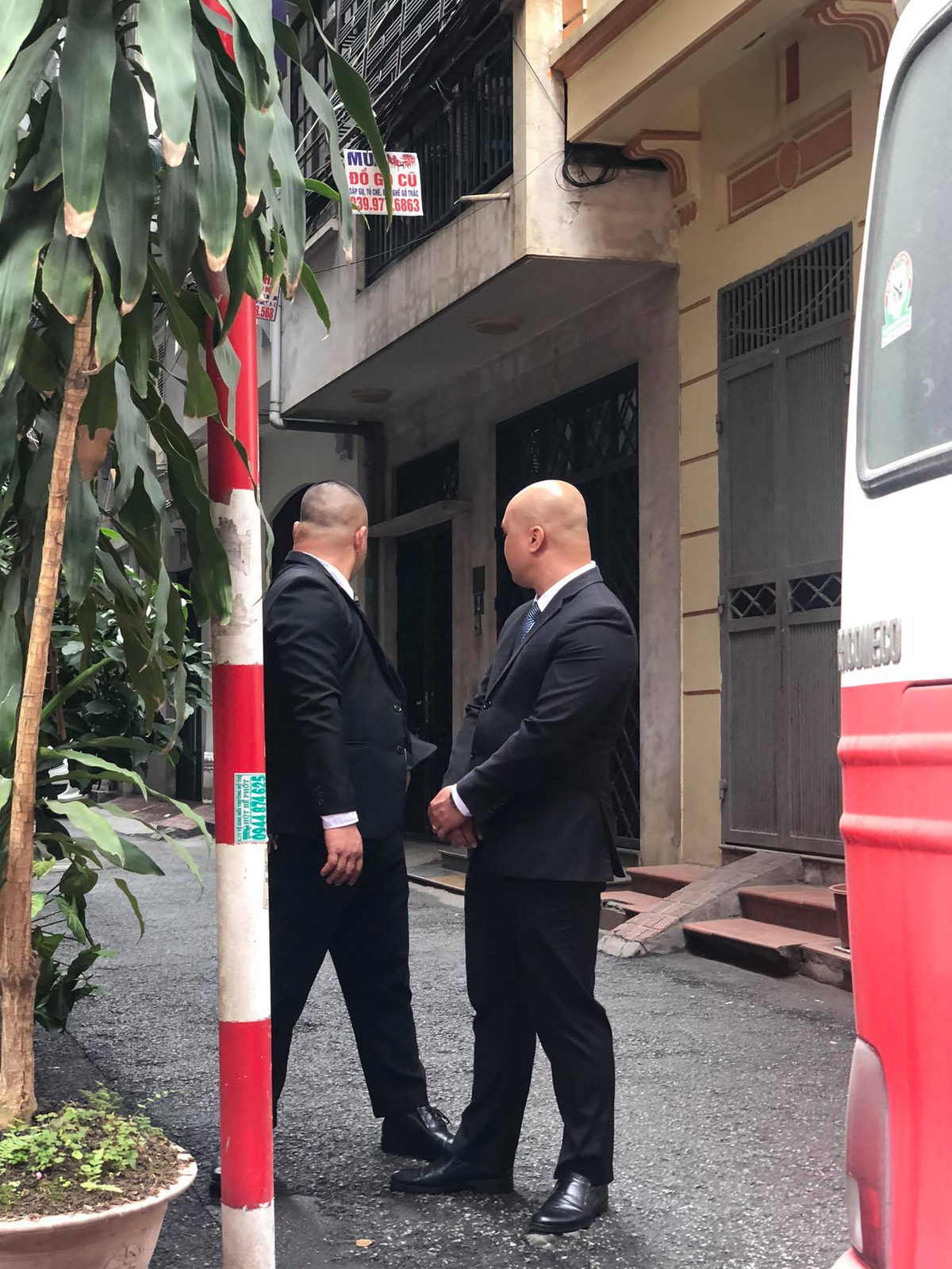 Vì muốn đám hỏi tổ thức riêng tư nên khung cảnh tại nhà vợ Xuân Trường đến giờ cũng rất ít được lộ diện.