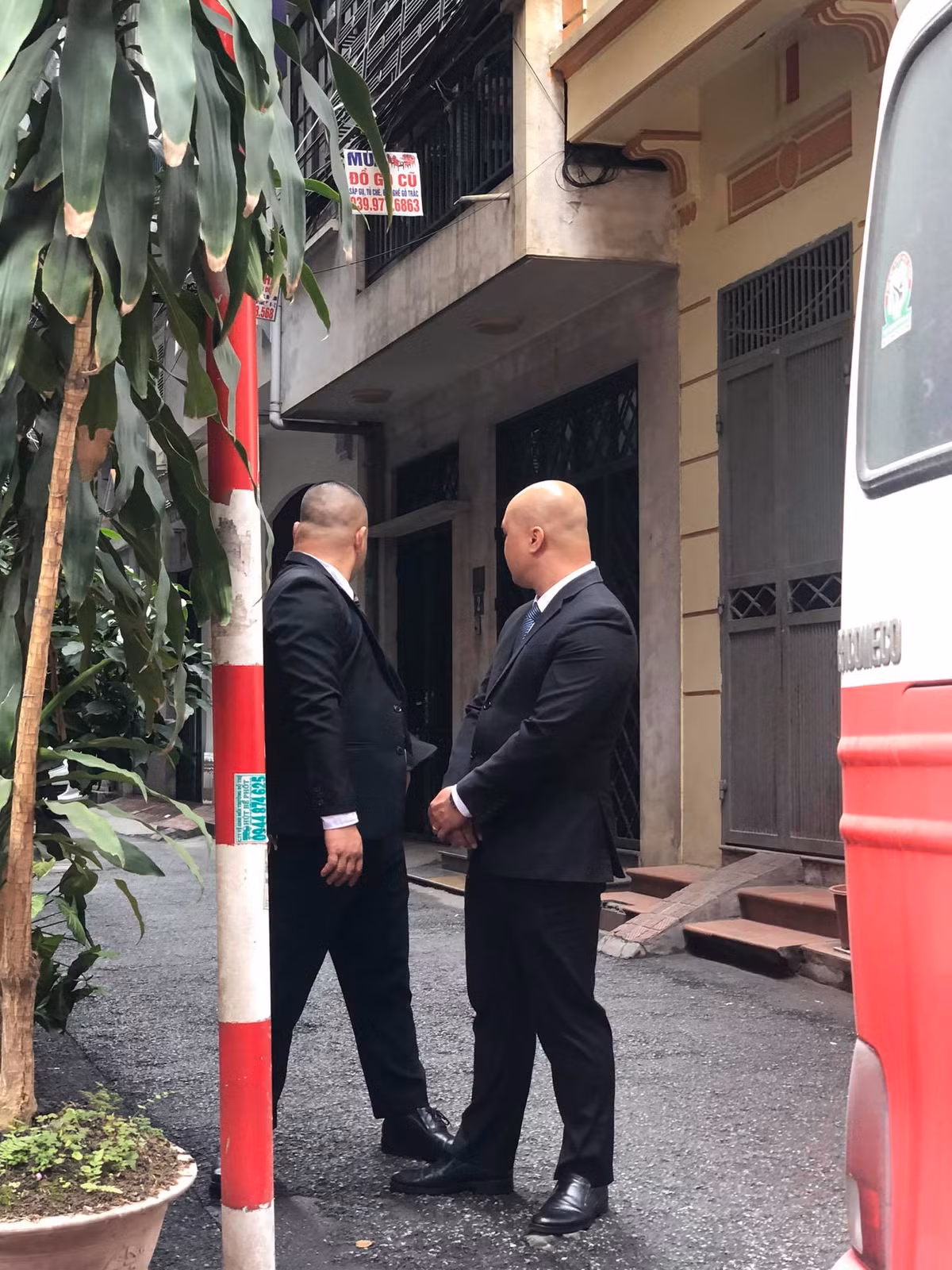 Vì muốn đám hỏi tổ thức riêng tư nên khung cảnh tại nhà vợ Xuân Trường đến giờ cũng rất ít được lộ diện.