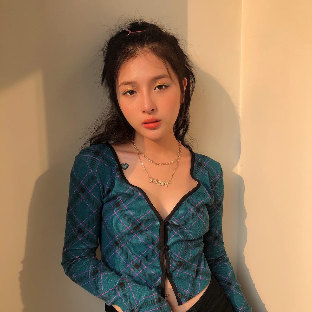 Cảnh "khóa môi" nhân vật Ánh Dương giúp Lê Na nhanh chóng nhận được nhiều sự chú ý từ dân mạng. Ảnh: FBNV