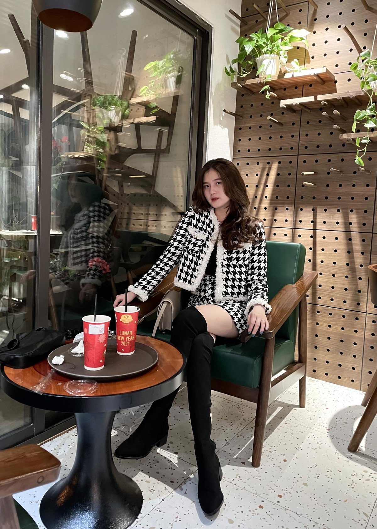 Uyên Kem được phần lớn fan hâm mộ bóng đá khen ngợi rất nhiều về nhan sắc và ngoại hình.